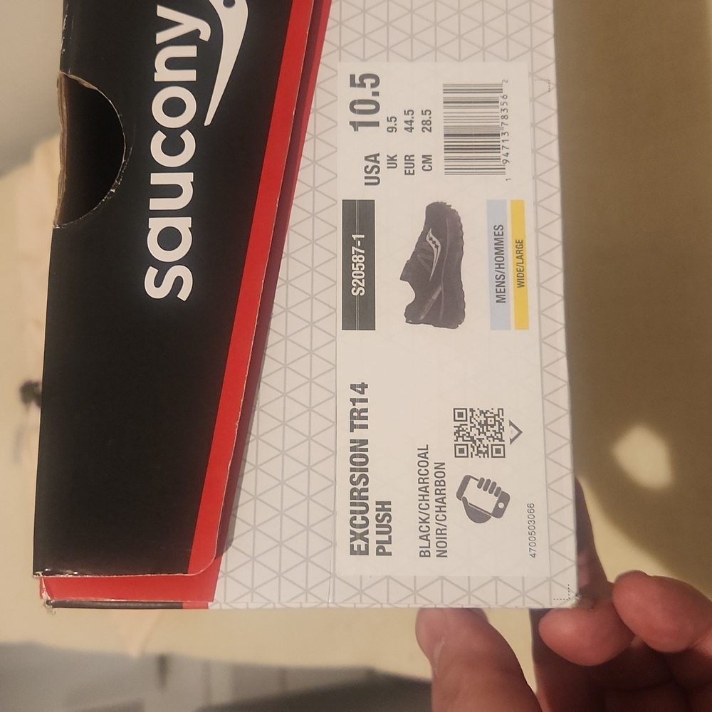 Saucony new without tags Black sneakers